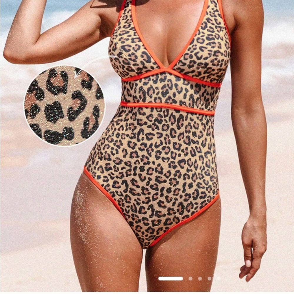Cupshe Brown and Orange One Piece Swimsuit with Plunging V-neckline